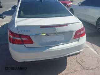 2012 Mercedes-Benz E 550 with VIN WDDKJ7DB7CF152018, listed as a IAAI auction lot 42304068 with 80,040 mi miles and . Bid and sale history available at DreamBid. Image 6.