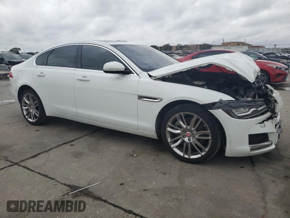 2016 Jaguar XF 35t Prestige with VIN SAJBK4BV3GCY15743, listed as a Copart auction lot 78531394 with 83,791 mi miles and Salvage Title. Bid and sale history available at carsss.com. Image 4.