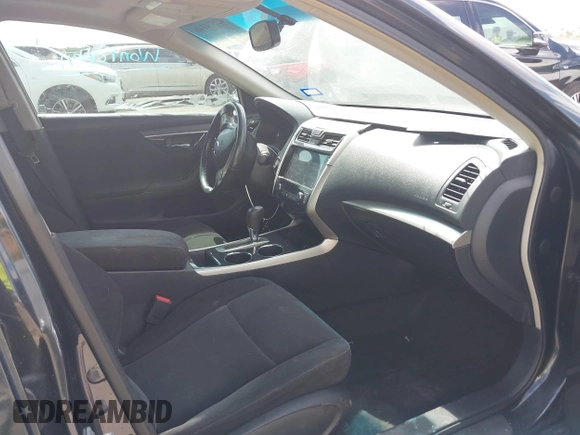2013 Nissan Altima SV with VIN 1N4AL3AP0DN557255, listed as a IAAI auction lot 42574146 with 185,886 mi miles and . Bid and sale history available at DreamBid. Image 5.