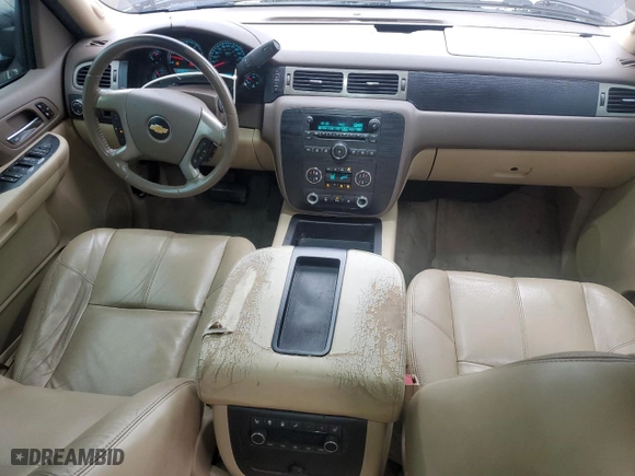 2009 Chevrolet Suburban LT w/2LT with VIN 1GNFC26J99R288999, listed as a Copart auction lot 78865414 with 176,919 mi miles and Salvage Title. Bid and sale history available at carsss.com. Image 8.