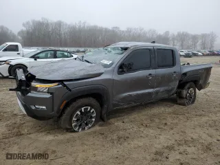 2024 Nissan Frontier PRO-4X with VIN 1N6ED1EK5RN627574, listed as a Copart auction lot 43977725 with 12,019 mi miles and Salvage Title. Bid and sale history available at carsss.com. Image 1.