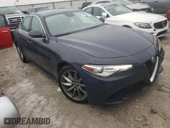 2019 Alfa Romeo Giulia Sport with VIN ZARFAMAN9K7599991, listed as a Copart auction lot 39895253 with 27,976 mi miles. Bid and sale history available at carsss.com. Image 4.