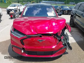 2021 Ford Mustang Mach-E Premium z VIN 3FMTK3R71MMA08132, wystawiony jako IAAI lot #42019112 z przebiegiem 38 024 mil mil oraz . Historia ofert i sprzedaży dostępna na DreamBid. Obrazek 12.