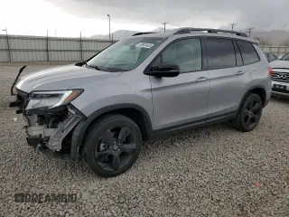 2019 Honda Passport Elite with VIN 5FNYF8H07KB019945, listed as a Copart auction lot 43992445 with 64,566 mi miles and Salvage Title. Bid and sale history available at carsss.com. Image 1.
