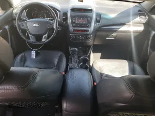 2015 Kia Sorento EX with VIN 5XYKU4A79FG632577, listed as a Copart auction lot 69905044 with 222,929 mi miles and Clean Title. Bid and sale history available at carsss.com. Image 8.