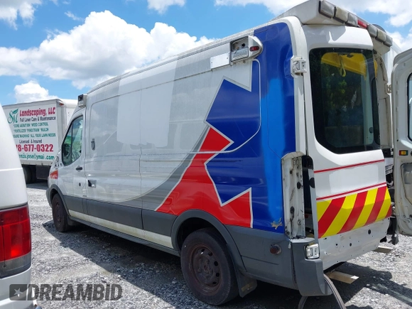 2018 Ford Transit z VIN 1FDYR2CM5JKA14321, wystawiony jako IAAI lot #42231277 z przebiegiem Nie podano mil oraz . Historia ofert i sprzedaży dostępna na DreamBid. Obrazek 14.