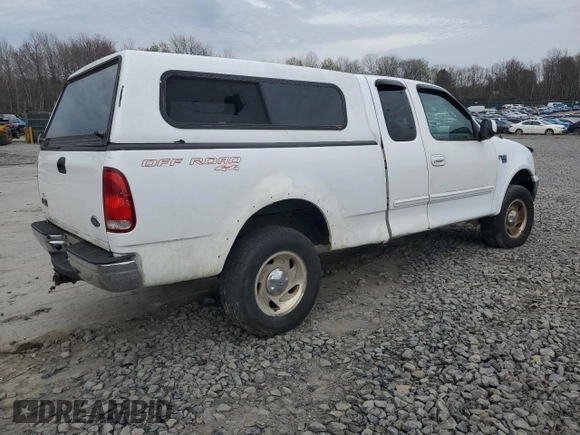 2001 Ford F-150 XL with VIN 1FTRX18L41KF91172, listed as a Copart auction lot 51536785 with 176,370 mi miles and Clean Title. Bid and sale history available at carsss.com. Image 3.