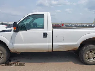 2016 Ford F-250 XLT с VIN 1FTBF2B61GED15892, выставлен на аукционе IAAI как лот 42377404 с пробегом 199 002 миль миль и . История ставок и продаж доступна на DreamBid. Изображение 14.