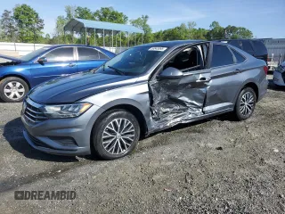 2021 Volkswagen Jetta S z VIN 3VWC57BU7MM011259, wystawiony jako Copart lot #53643895 z przebiegiem 68 689 mil mil oraz Szkoda całkowita • Salvage title. Historia ofert i sprzedaży dostępna na DreamBid. Obrazek 1.