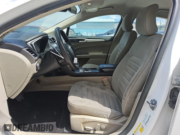 2019 Ford Fusion SE with VIN 3FA6P0HD4KR145810, listed as a Copart auction lot 45312765 with 137,414 mi miles and Clean Title. Bid and sale history available at DreamBid. Image 7.