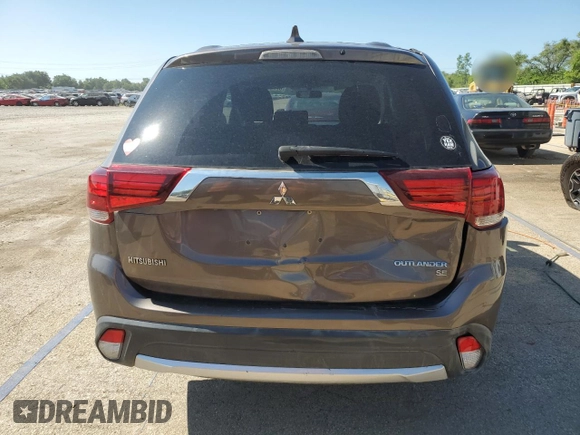 2018 Mitsubishi Outlander ES with VIN JA4AZ3A38JZ013798, listed as a Copart auction lot 62753915 with 111,069 mi miles and Salvage title. Bid and sale history available at DreamBid. Image 6.