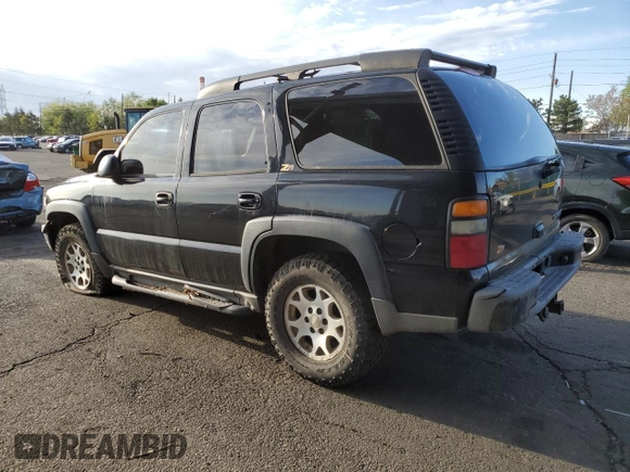 2004 Chevrolet Tahoe Z71 z VIN 1GNEK13Z34R296737, wystawiony jako Copart lot #55362805 z przebiegiem 195 612 mil mil oraz Szkoda całkowita • Salvage title. Historia ofert i sprzedaży dostępna na DreamBid. Obrazek 2.