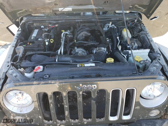2016 Jeep Wrangler Unlimited Sahara with VIN 1C4BJWEG8GL117655, listed as a Copart auction lot 82828094 with 174,727 mi miles and Salvage Title. Bid and sale history available at carsss.com. Image 14.