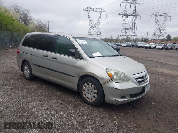 2005 Honda Odyssey LX with VIN 5FNRL38255B085979, listed as a IAAI auction lot 41971745 with 161,170 mi miles. Bid and sale history available at carsss.com. Image 1.