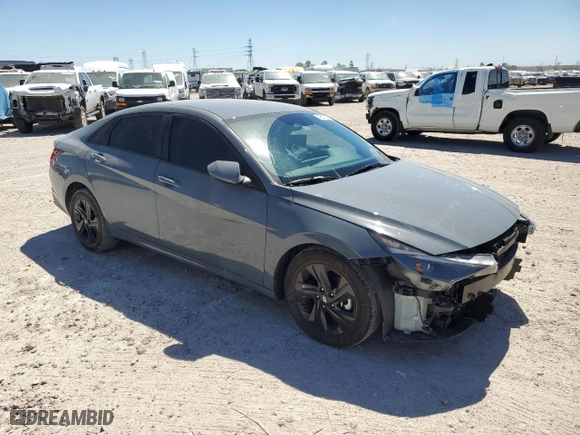 2021 Hyundai Elantra SEL with VIN KMHLM4AG3MU164308, listed as a Copart auction lot 49637275 with 21,908 mi miles and Salvage Title. Bid and sale history available at carsss.com. Image 4.