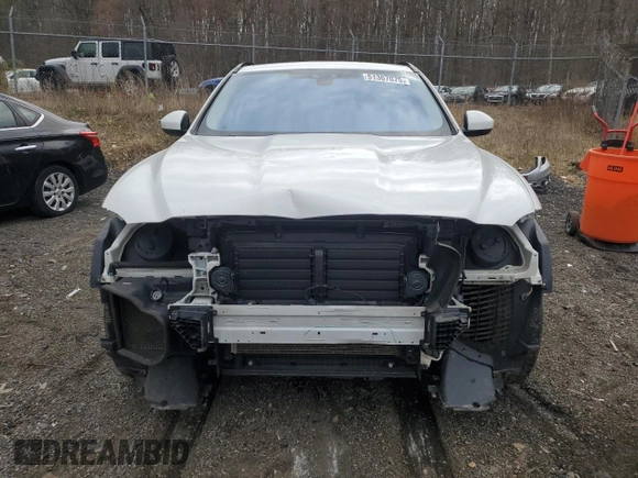 2019 Jaguar F-Pace 25t Premium with VIN SADCJ2FX8KA366087, listed as a Copart auction lot 51307075 with 108,178 mi miles and Salvage title. Bid and sale history available at DreamBid. Image 5.