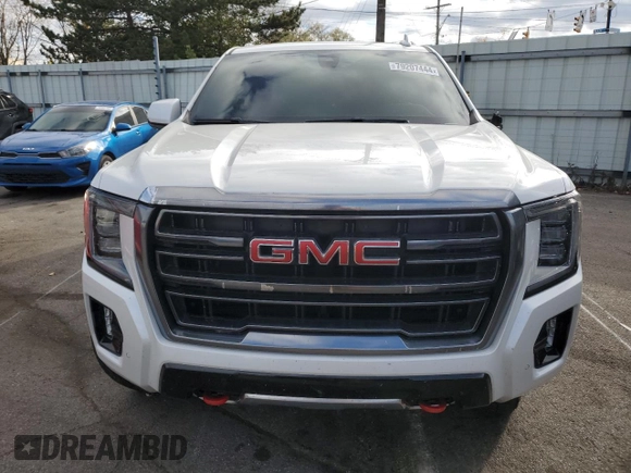 2022 GMC Yukon XL AT4 with VIN 1GKS2HKL4NR304304, listed as a Copart auction lot 79207444 with 68,878 mi miles and Salvage Title. Bid and sale history available at carsss.com. Image 5.