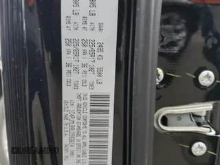 2020 Jeep Cherokee Altitude z VIN 1C4PJMLB9LD593614, wystawiony jako Copart lot #52877625 z przebiegiem 44 253 mil mil oraz Szkoda całkowita • Salvage title. Historia ofert i sprzedaży dostępna na DreamBid. Obrazek 13.