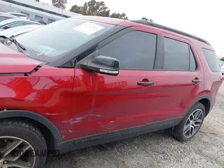 2017 Ford Explorer Sport with VIN 1FM5K8GT3HGB06956, listed as a IAAI auction lot 41787500 with Not Provided miles and . Bid and sale history available at carsss.com. Image 14.