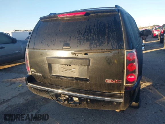 2012 GMC Yukon Denali with VIN 1GKS1EEF0CR292852, listed as a IAAI auction lot 41303140 with 227,316 mi miles. Bid and sale history available at carsss.com. Image 16.