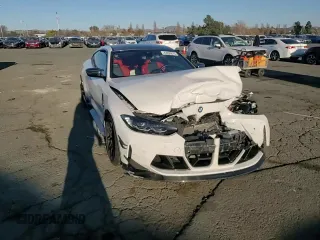 2022 BMW M4 Competition z VIN WBS33AZ09NCJ20276, wystawiony jako Copart lot #42850615 z przebiegiem Nie podano mil oraz Szkoda całkowita • Salvage title. Historia ofert i sprzedaży dostępna na DreamBid. Obrazek 10.