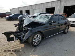 2019 Mercedes-Benz C 300 z VIN 55SWF8DB8KU294625, wystawiony jako Copart lot #59101745 z przebiegiem Nie podano mil oraz Nie do naprawy • Non repairable. Historia ofert i sprzedaży dostępna na DreamBid. Obrazek 1.