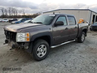2008 Chevrolet Silverado 1500 LT w/1LT with VIN 2GCEK13M681155673, listed as a Copart auction lot 47362525 with 155,985 mi miles and Salvage Title. Bid and sale history available at carsss.com. Image 1.