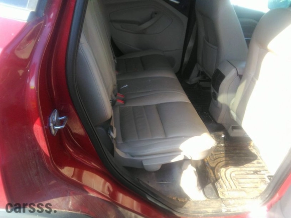 2014 Ford Escape Titanium with VIN 1FMCU9J92EUB34376, listed as a IAAI auction lot 40871438 with NaN miles. Bid and sale history available at carsss.com. Image 8.