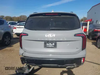 2024 Kia Telluride SX Prestige X-Pro z VIN 5XYP5DGCXRG445215, wystawiony jako IAAI lot #40995272 z przebiegiem 17 931 mil mil oraz . Historia ofert i sprzedaży dostępna na DreamBid. Obrazek 16.