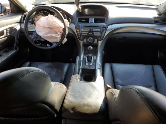 2009 Acura TL z VIN 19UUA86249A800475, wystawiony jako Copart lot #55064735 z przebiegiem Nie podano mil oraz Szkoda całkowita • Salvage title. Historia ofert i sprzedaży dostępna na DreamBid. Obrazek 8.