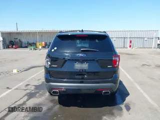 2017 Ford Explorer Sport z VIN 1FM5K8GT9HGC85696, wystawiony jako IAAI lot #42227743 z przebiegiem 105 941 mil mil oraz . Historia ofert i sprzedaży dostępna na DreamBid. Obrazek 16.