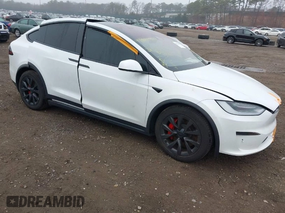 2022 Tesla Model X Plaid z VIN 7SAXCBE67NF339557, wystawiony jako IAAI lot #41825360 z przebiegiem 70 mil mil oraz . Historia ofert i sprzedaży dostępna na DreamBid. Obrazek 1.