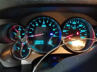 2010 Chevrolet Silverado 1500 LT with VIN 1GCSKSE33AZ180699, listed as a IAAI auction lot 41455632 with 154,659 mi miles. Bid and sale history available at carsss.com. Image 7.