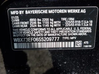 2025 BMW X1 xDrive28i z VIN WBX73EF06S5209777, wystawiony jako Copart lot #52076935 z przebiegiem 324 mil mil oraz Szkody całkowita. Historia ofert i sprzedaży dostępna na DreamBid. Obrazek 14.