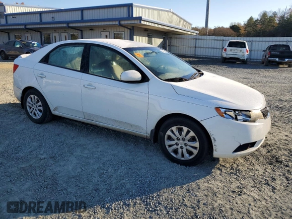 2011 Kia Forte LX with VIN KNAFT4A25B5435866, listed as a Copart auction lot 82820094 with 220,225 mi miles and Salvage Title. Bid and sale history available at carsss.com. Image 4.