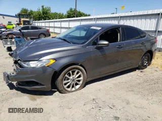 2017 Ford Fusion SE z VIN 3FA6P0HDXHR180795, wystawiony jako Copart lot #58078665 z przebiegiem 44 701 mil mil oraz Szkoda całkowita • Salvage title. Historia ofert i sprzedaży dostępna na DreamBid. Obrazek 1.