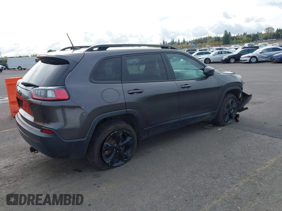 2021 Jeep Cherokee Latitude Plus z VIN 1C4PJMLB9MD140076, wystawiony jako IAAI lot #41998687 z przebiegiem 175 956 mil mil oraz . Historia ofert i sprzedaży dostępna na DreamBid. Obrazek 4.
