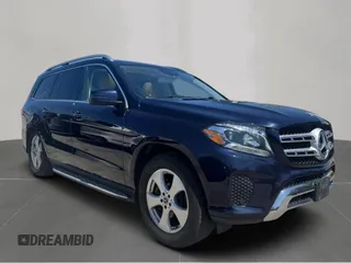 2018 Mercedes-Benz GLS 450 z VIN 4JGDF6EE7JB051844, wystawiony jako Copart lot #56241115 z przebiegiem 100 784 mil mil oraz Tytuł czysty. Historia ofert i sprzedaży dostępna na DreamBid. Obrazek 1.