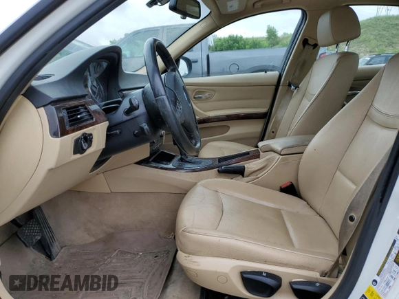 2011 BMW 3 Series 328i xDrive with VIN WBAPK7G5XBNN86258, listed as a Copart auction lot 61224485 with 202,186 mi miles and Salvage title. Bid and sale history available at DreamBid. Image 7.