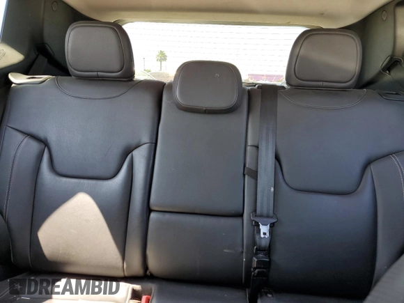 2015 Jeep Renegade Limited z VIN ZACCJADT5FPB20058, wystawiony jako Copart lot #60619395 z przebiegiem 122 982 mil mil oraz Szkoda całkowita • Salvage title. Historia ofert i sprzedaży dostępna na DreamBid. Obrazek 10.