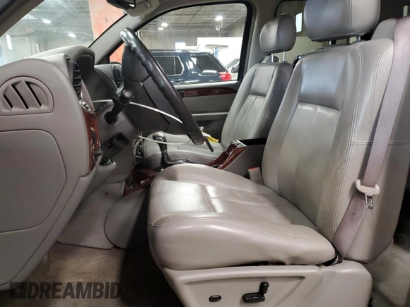 2006 GMC Envoy SLE with VIN 1GKDT13S062263876, listed as a Copart auction lot 60245185 with 156,567 mi miles and Clean title. Bid and sale history available at DreamBid. Image 7.