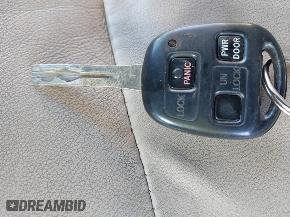 2006 Lexus RX 330 z VIN 2T2HA31U96C095557, wystawiony jako IAAI lot #41631319 z przebiegiem 142 188 mil mil oraz . Historia ofert i sprzedaży dostępna na DreamBid. Obrazek 11.