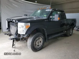2016 Ford F-250 XLT z VIN 1FT7X2B62GEC20728, wystawiony jako Copart lot #57377625 z przebiegiem 113 795 mil mil oraz Czysty tytuł • Clean title. Historia ofert i sprzedaży dostępna na DreamBid. Obrazek 1.