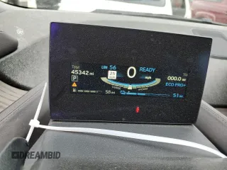 2017 BMW i3 with VIN WBY1Z8C34HV894550, listed as a Copart auction lot 54112393 with 67,116 mi miles. Bid and sale history available at carsss.com. Image 9.