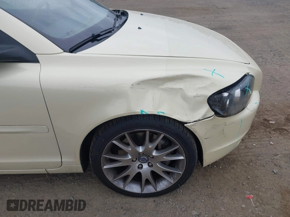 2009 Volvo C70 с VIN YV1MC672X9J074837, выставлен на аукционе IAAI как лот 42283168 с пробегом 93 174 миль миль и . История ставок и продаж доступна на DreamBid. Изображение 6.