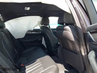 2019 BMW 5 Series 530i xDrive with VIN WBAJA7C50KG910479, listed as a IAAI auction lot 41802413 with 84,932 mi miles. Bid and sale history available at carsss.com. Image 8.