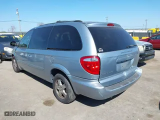2006 Dodge Grand Caravan SXT with VIN 2D4GP44L46R743493, listed as a IAAI auction lot 41783575 with 285,735 mi miles. Bid and sale history available at carsss.com. Image 3.