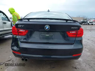 2014 BMW 3 Series 328i Gran Turismo xDrive z VIN WBA3X5C51ED558871, wystawiony jako IAAI lot #41940706 z przebiegiem 74 126 mil mil oraz . Historia ofert i sprzedaży dostępna na DreamBid. Obrazek 16.