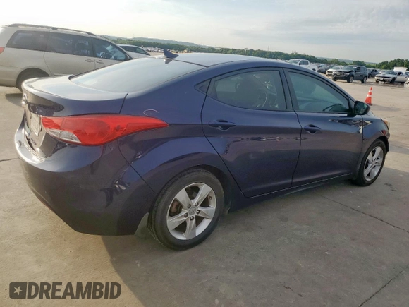 2013 Hyundai Elantra GLS с VIN 5NPDH4AE7DH433853, выставлен на аукционе Copart как лот 60228915 с пробегом 212 495 миль миль и Списание • Salvage title. История ставок и продаж доступна на DreamBid. Изображение 3.