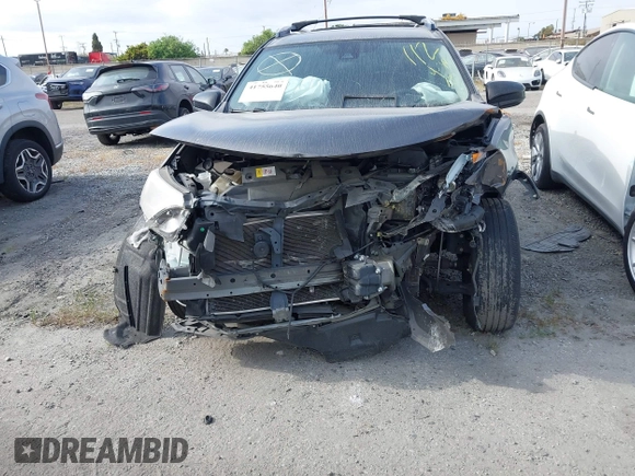 2018 Toyota RAV4 LE with VIN JTMZFREV8JJ729812, listed as a IAAI auction lot 41755640 with 43,630 mi miles. Bid and sale history available at carsss.com. Image 12.
